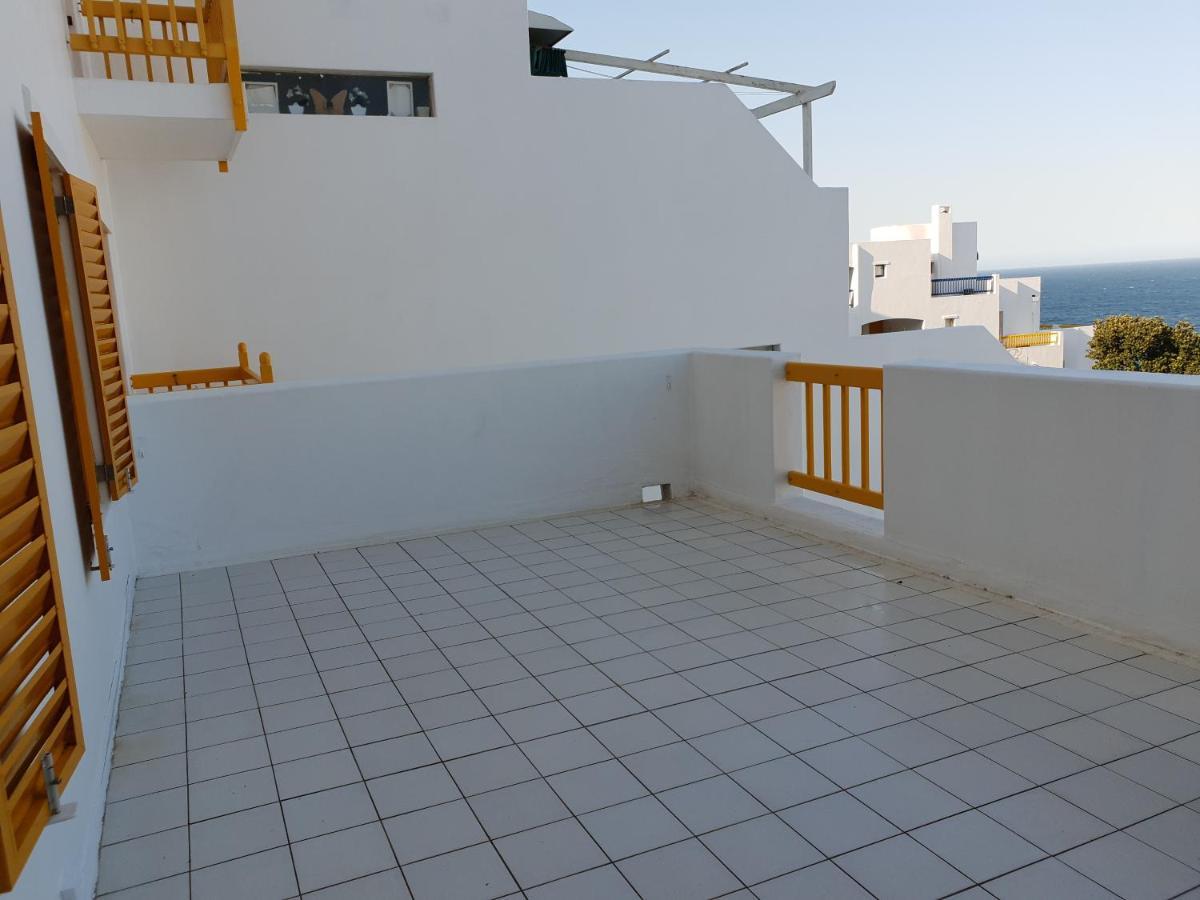 Ballito 69 Perissa Santorini Sea View, Walk To Beach -Family Only Exteriör bild