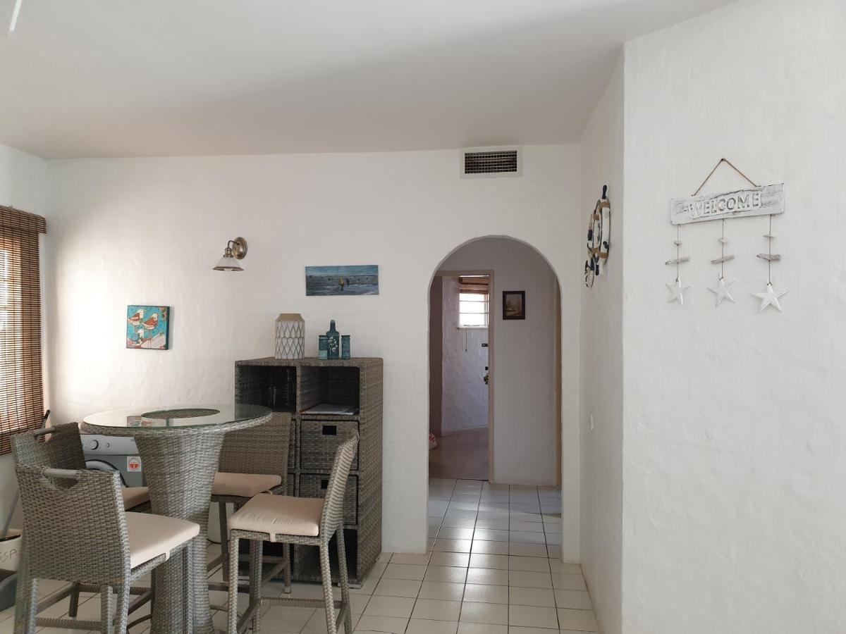 Ballito 69 Perissa Santorini Sea View, Walk To Beach -Family Only Exteriör bild